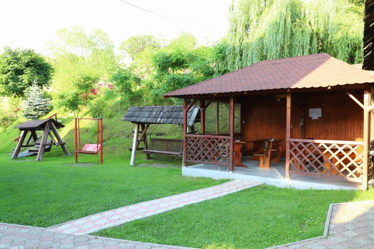 Pensiunea Dealul Frumos Bran (Brasov) Exterior foto