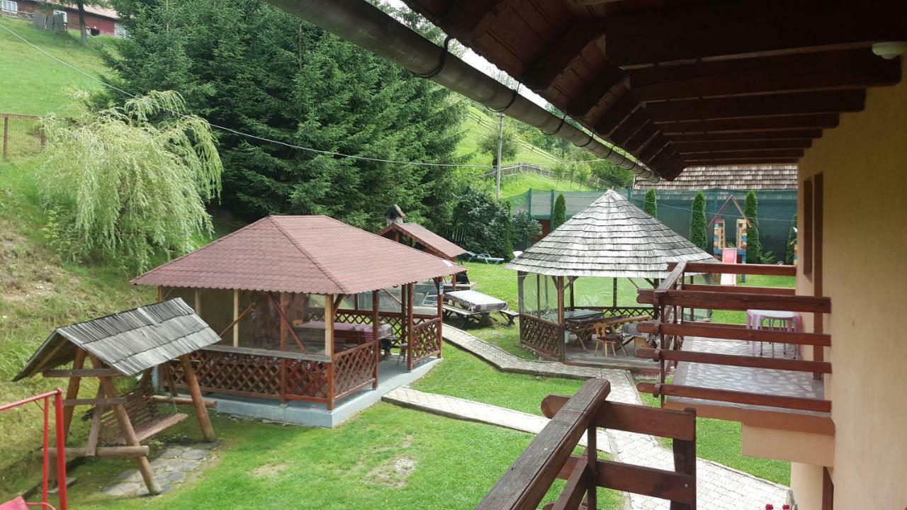 Pensiunea Dealul Frumos Bran (Brasov) Exterior foto