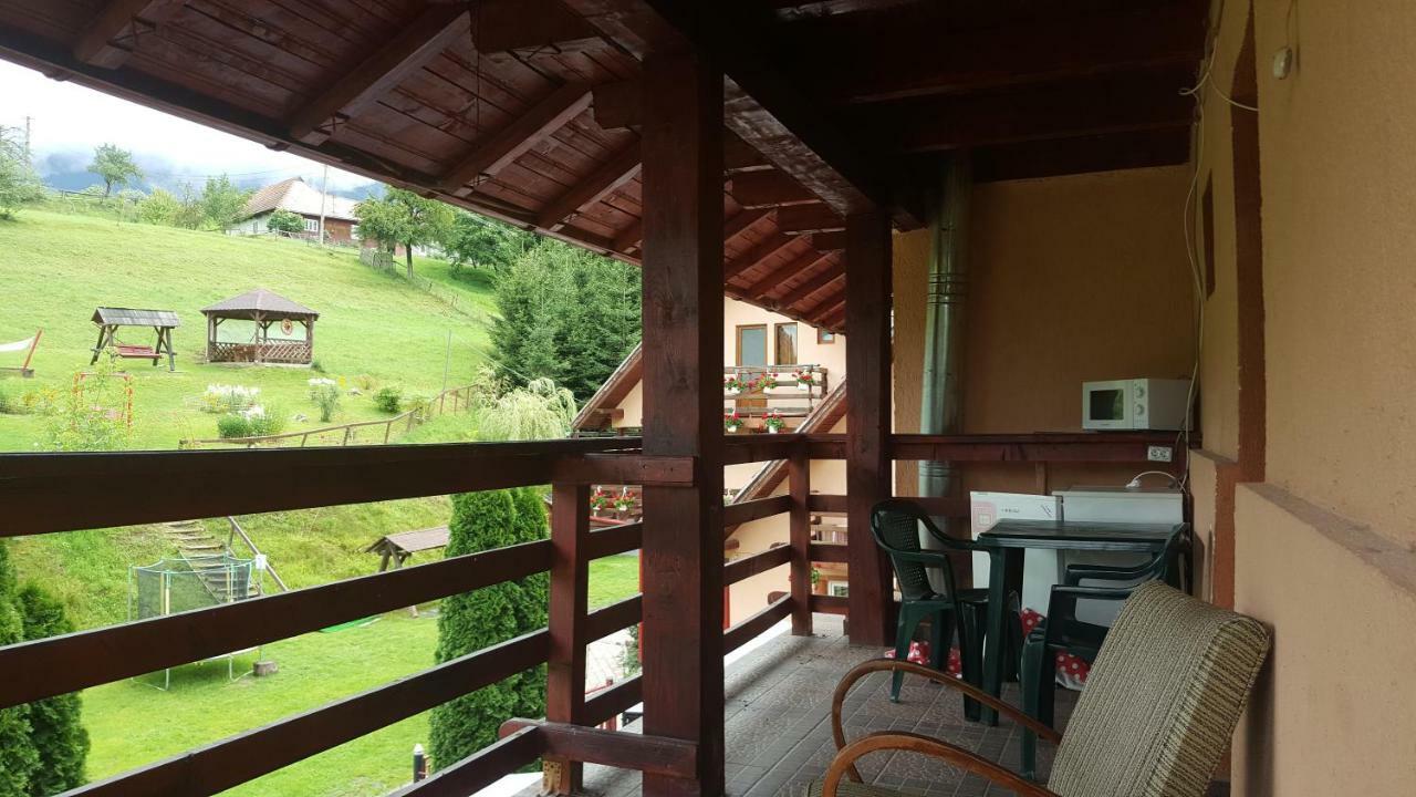 Pensiunea Dealul Frumos Bran (Brasov) Exterior foto
