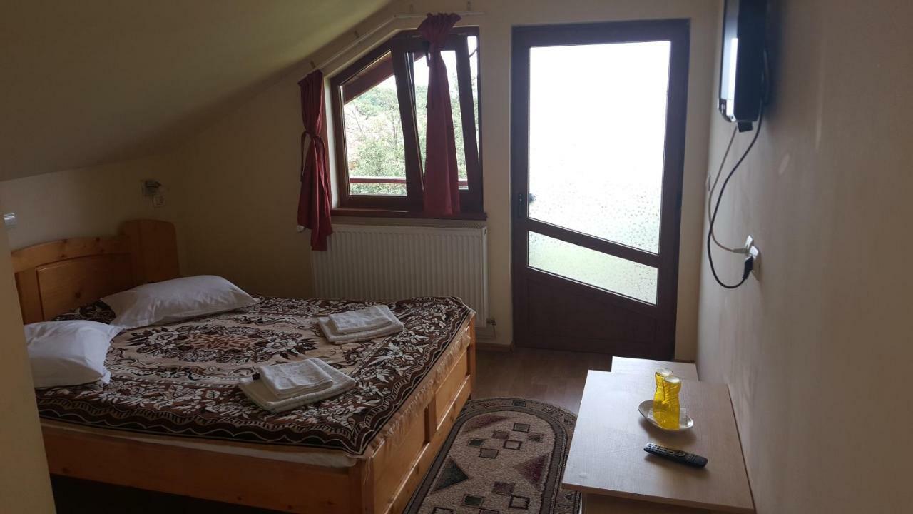 Pensiunea Dealul Frumos Bran (Brasov) Exterior foto
