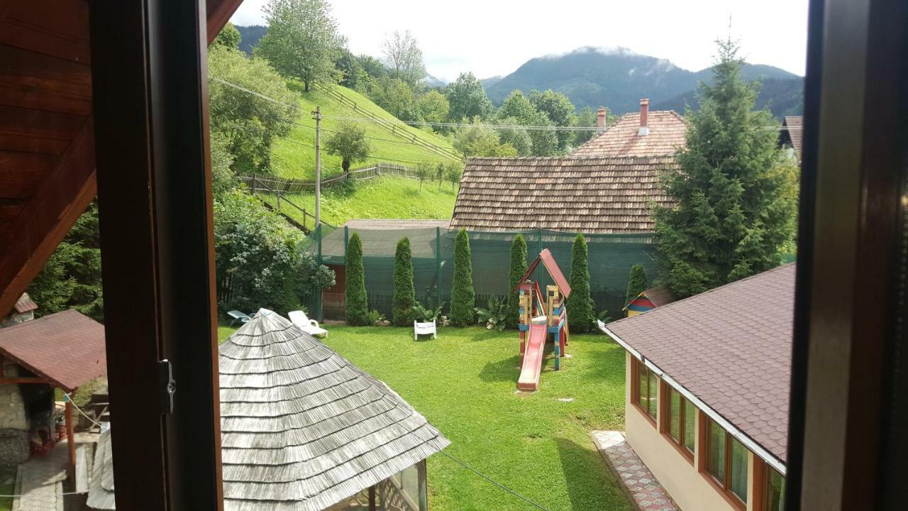 Pensiunea Dealul Frumos Bran (Brasov) Exterior foto